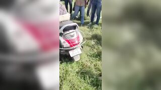 Body of Drug Addict Found Still Sitting on Moped in India