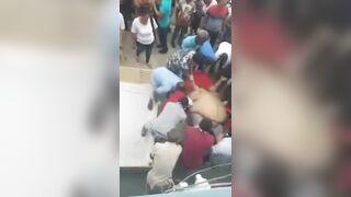 Classic: Crowd Struggles to Move Extremely Obese Man  Who Died in the Street