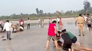 India: 8 Students Drown at Beach Picnic, All 16 Years Old