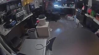 Man Armed With Huge Knife Fatally Shot By Texas Cop