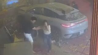 FULL: Thailand: Several injured after car crashed into a Shrine in Bangkok