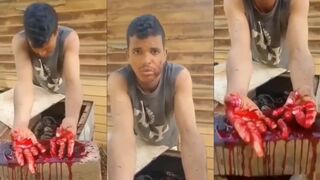 Thief Gets Palms Mutilated