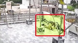 Man Jumps From The 4th Floor In India , Dies {New Angle}