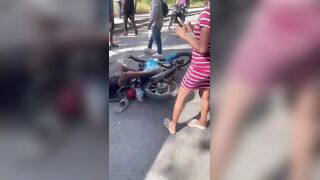 Venezuelan Biker Dies Under The truck Wheels