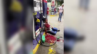 Victim Of Deadly Shooting At A Gas Station In Ecuador Dies On Camera