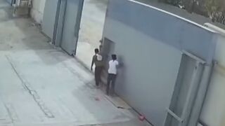 Meat Processing Plant Worker Gets Crushed By Heavy Gate In Yemen