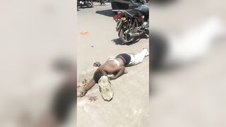 Thief Killed By Mob On A Busy Road In Congo