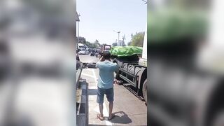 Trucker Freaks Out After Crushing A Female Honda Rider