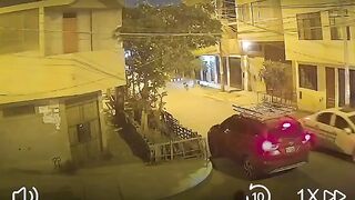 Retired Cop Fatally Shot After Exchanging Fire with Carjackers in Peru