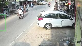 India: AAP Sarpanch Shot Dead at Bus Stand, 3 Days Later Cops Release CCTV