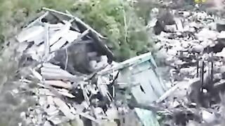 ZUKRATS DRONE OPERATORS BURNING ALIVE IN KRAMATOSRSK