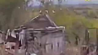 ZUKRATS DRONE OPERATORS BURNING ALIVE IN KRAMATOSRSK