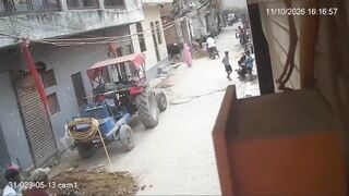 Notorious Criminal Shot Dead In Front Of Kids And Cow In Delhi