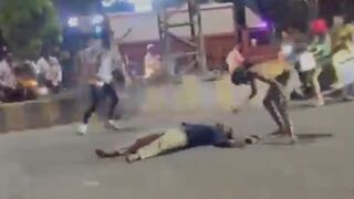 Mentally Ill Man Brutally Murdered On A Busy Road After A Dispute In India