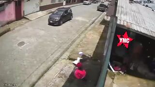 Drive By Shooting Leaves Gang Member Dead In Ecuador