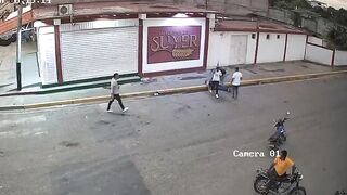 22-Year-Old Mechanic Gets Stabbed To Death During Street Fight In Venezuela