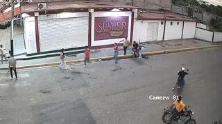 22-Year-Old Mechanic Gets Stabbed To Death During Street Fight In Venezuela