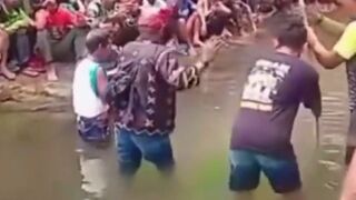 Philippine "Genius" Elders Turn Land Dispute Into Double Suicide Pact