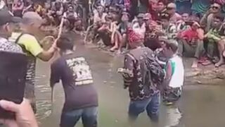 Two Men Die During Traditional Trial-by-Water Justice Ritual in The Philippines (Another Angle)