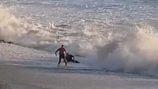 Two Drunk Men Missing After Being Swept Away By Sea Waves