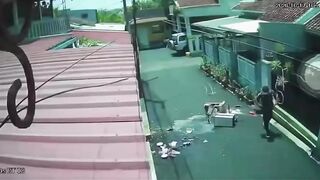 Meatball Cart Explodes, Vendor Suffers Burns to Face and Hands
