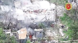 RUSSIAN ARMY ELIMINATING DRONE OPERATORS