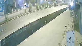 Uttarakhand Night Racers Treat Median Like a Finish Line