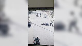 Man Beaten To Death By Own Friend In Public