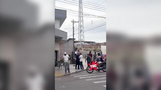 Man Climbs On A Tower And Jumps To His Death In Brazil (More Angles)