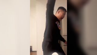 China: Drunk man jumps out of the window of the 30th floor apartment