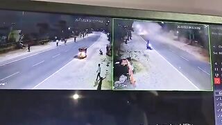 India's Speeding Car Treats Pedestrians Like Bowling Pins Again