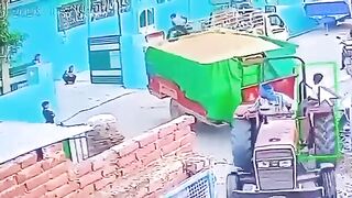 India Tractor Special:Teen Turns Into Instant Road Paste