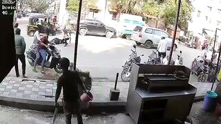 17-Year-Old Dude Falls Off A Moped And Gets Killed By Car In Pune, India