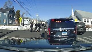 Hartford Officer Fires on Man Advancing With a Knife