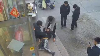 Dude Attacked, Beaten Unconscious By Opps In China