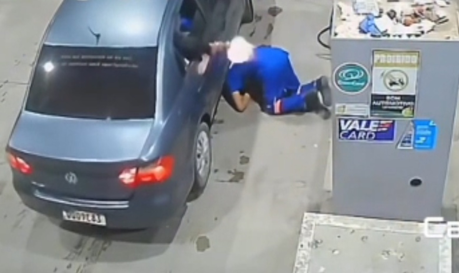 Armed Man Opens Fire from Car, Executes Gas Station Employee in Cold Blood