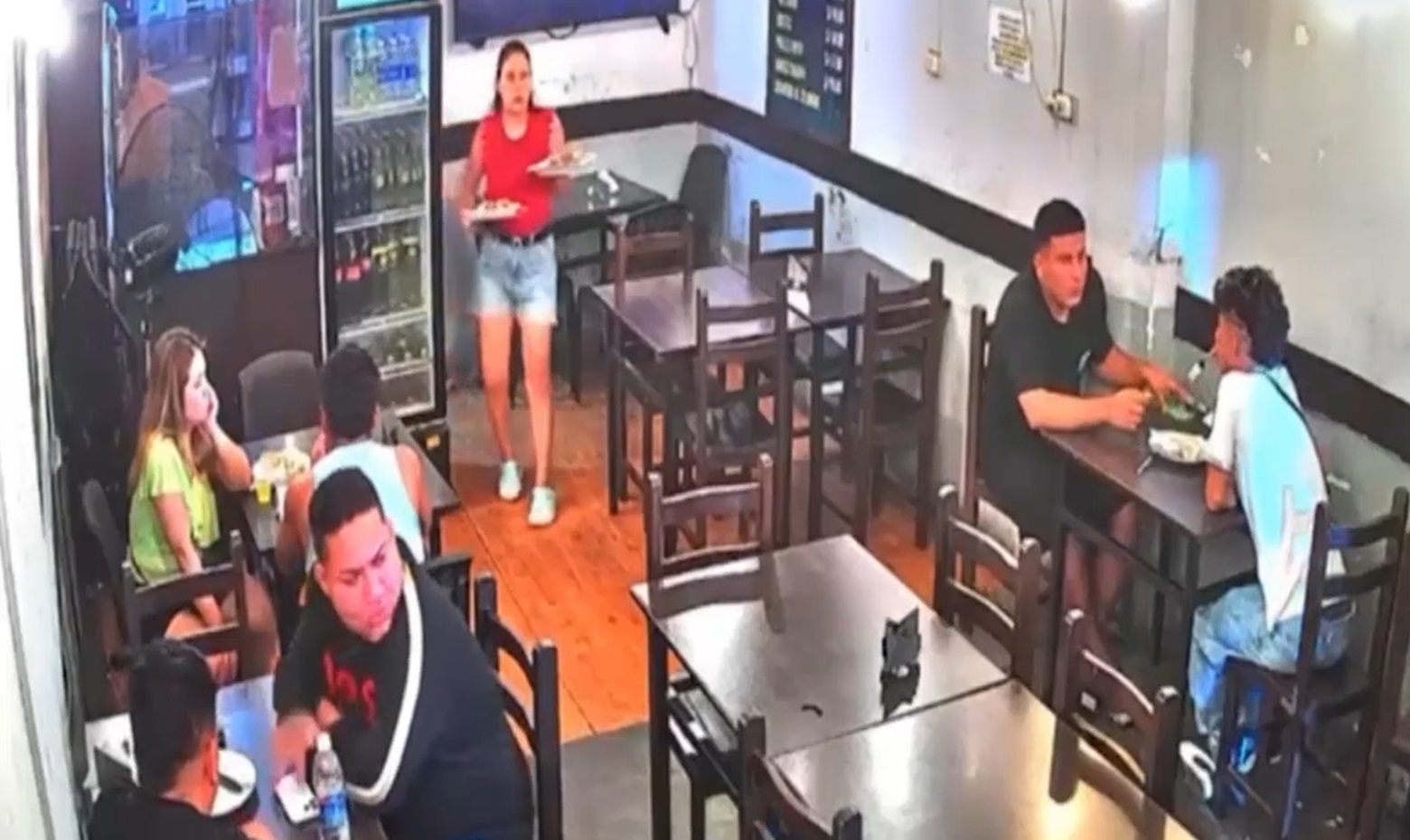 Bullets on the Menu: Two Sicarios Open Fire, Kill Diner in Cold Blood