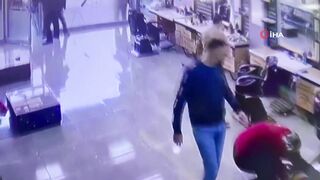 Chaos in Turkish Barbershop: Armed Masked Man Shoots Wildly at Everyone Present