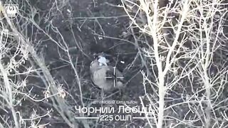 A Russian soldier is crawling without his legs