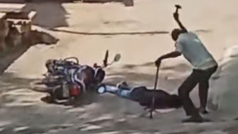 Sicko Hammers Man To  Death In Broad Daylight, Eats His Brain (Another Angle)