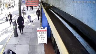 Shocking Daylight Stabbing in SF’s Chinatown Caught on Video