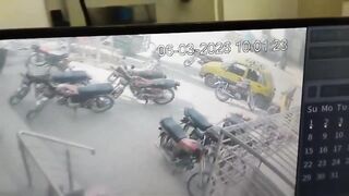 Bloody Chaos at Bank: Two Gunmen Unload 5 Bullets into Responding Cop