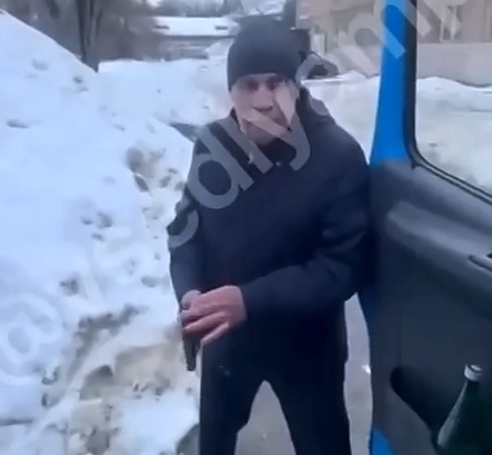 Pensioner in Moscow region shoots driver, pierces finger