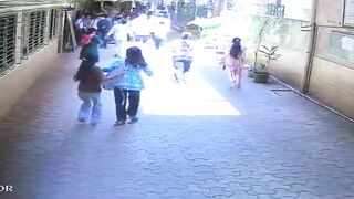 Library Peon, at Meet with College Principal, Jumps from 4th Floor; Tragedy on CCTV
