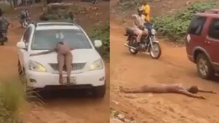 Wasted Woman Plays With Herself Fully Naked In Public