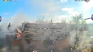 Multiple Russian soldiers struck by Ukrainian FPV drones