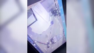 Van crashes into Chicago liquor store; multiple hurt