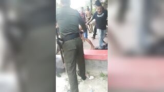 Sicario Captured and Mercilessly Beaten by Victim's Family & Neighbors