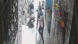 Rage-Fueled Drunk Goes Berserk, Stabs Sanitation Worker Over and Over Until Dead