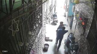 Rage-Fueled Drunk Goes Berserk, Stabs Sanitation Worker Over and Over Until Dead